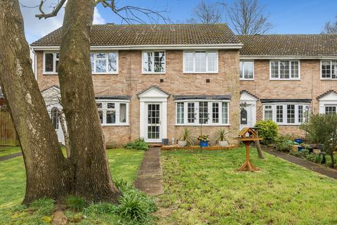 3 bedroom terraced house for sale, White Edge Moor, Swindon, Wiltshire