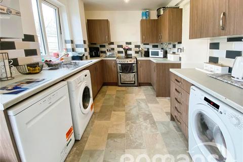 4 bedroom semi-detached house for sale, Tovey Road, Swindon, Wiltshire