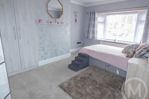 10 Glossop Close, Blackpool, FY2 9DE