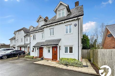 5 Ashleigh Gardens, Blue Bell Hill, Chatham, ME5 9GF