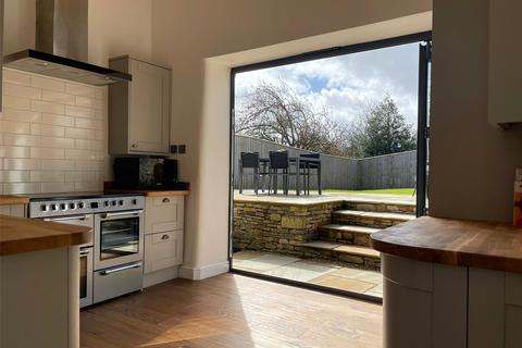 undefined, Fully Renovated Village House - Beckington