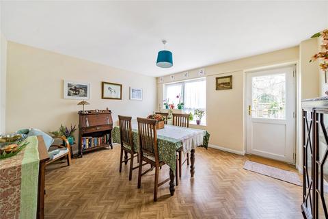 4 bedroom semi-detached house for sale, Studios Road, Shepperton, Middlesex, TW17