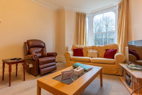 4 bedroom end of terrace house for sale, 39 Milnthorpe Road
