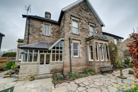 3 bedroom semi-detached house for sale, 7 Raby Avenue, Barnard Castle DL12