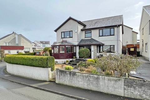 4 bedroom detached house for sale, Cae Gwyn, Caernarfon, Gwynedd, LL55