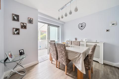 3 bedroom end of terrace house for sale, Avon Green, Chandler's Ford, Hampshire, SO53