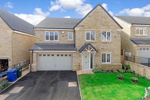 5 bedroom detached house for sale, Whernside Road, Skipton, BD23