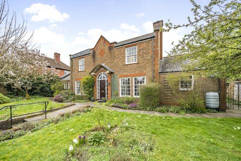 5a Clarence Road, Wotton-under-edge, GL12 7EX