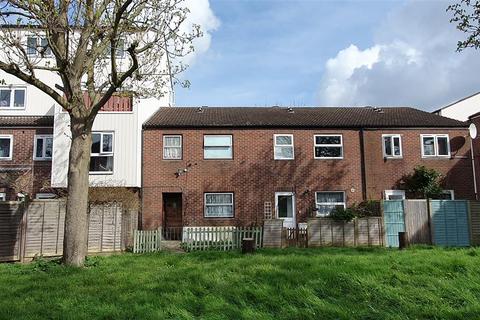 4 bedroom terraced house for sale, Cottington Road, Feltham