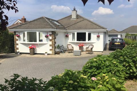 3 bedroom bungalow for sale, Peguarra Close, Padstow, PL28