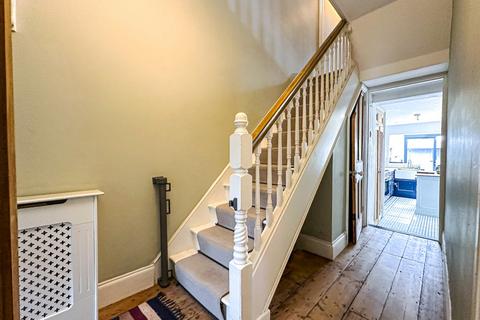 2 Truro Road, Bristol, BS3 2AE