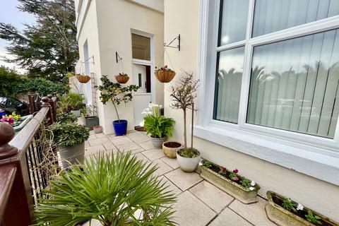 2 bedroom ground floor flat for sale, Abbey Road, Torquay TQ2