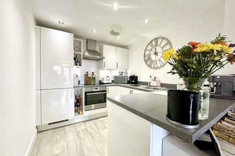 50 Lett Lane, Castle Hill, Swanscombe, DA10 1BP