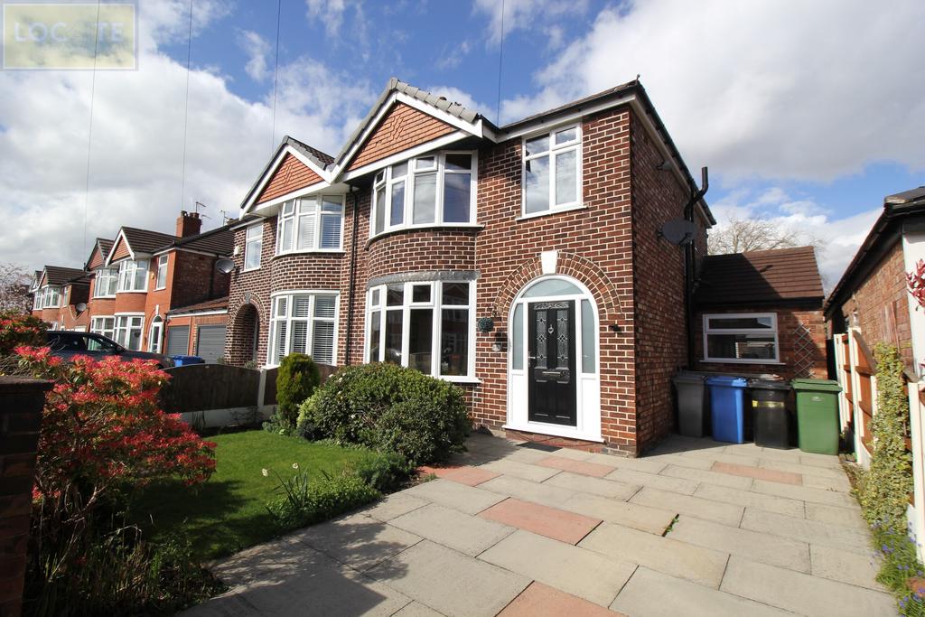 Royston Road, Davyhulme 3 bed semidetached house for sale £390,000
