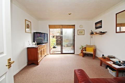 2 bedroom terraced house for sale, Mosse Gardens, Chichester PO19