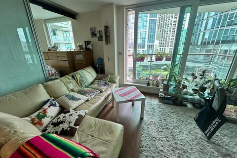 1 bedroom apartment to rent, St. George Wharf London SW8