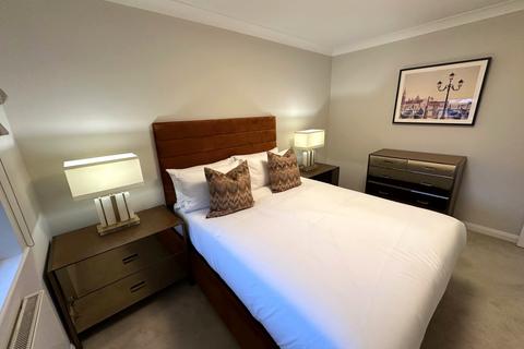 2 bedroom flat to rent, Fulham Road, South Kensington, SW3