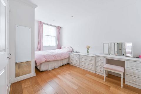 2 bedroom flat for sale, Westmoreland Terrace, Pimlico, London, SW1V