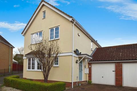 3 bedroom detached house for sale, Hares Walk, Sudbury, Suffolk, CO10