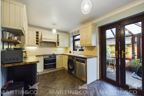 9 Windsor Close, Askern, Doncaster, DN6 0RH