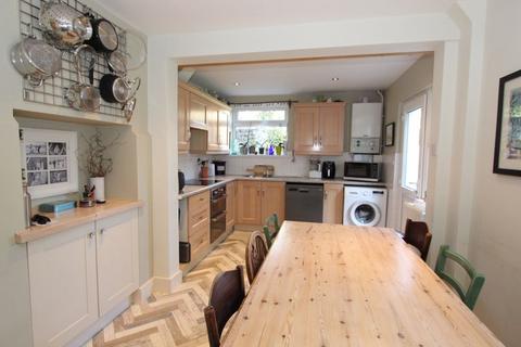 4 bedroom terraced house for sale, Hythe Road, Brighton