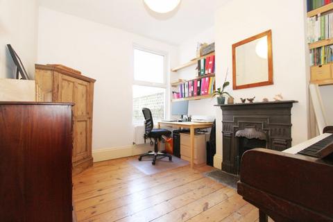 4 bedroom terraced house for sale, Hythe Road, Brighton