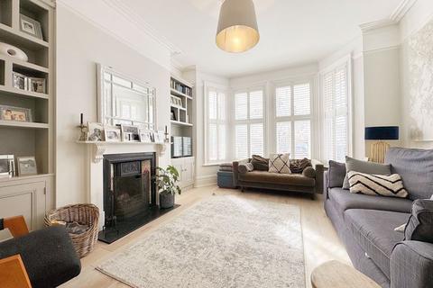 332 Ditchling Road, Brighton, BN1 6JG