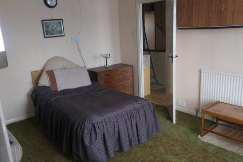 420 Staines Road West, Ashford, TW15 1RZ