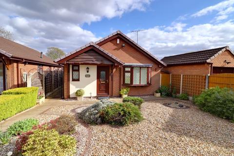 2 bedroom detached bungalow for sale, Beechfield Drive, Stafford ST17