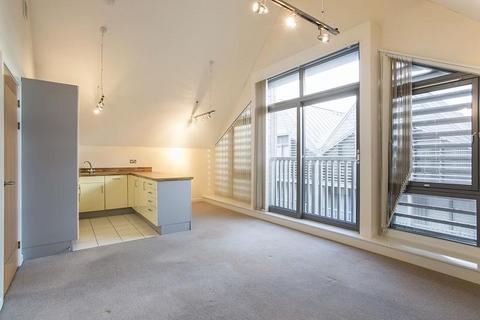 1 bedroom apartment to rent, Brinkley House, Gosnold Street, IP33