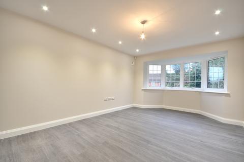 2 bedroom apartment to rent, Century House, Swakeleys Road, Ickenham UB10 8AX