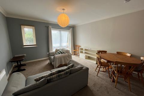 2 bedroom apartment to rent, Meadow Way, Caversham