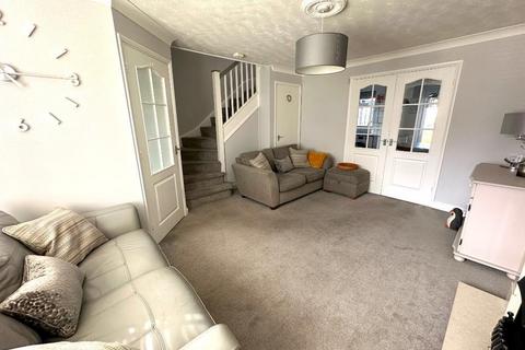 8 Farmbrook, Luton, LU2 7SQ