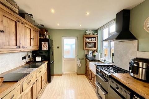 62 Aughton Road, Swallownest, Sheffield, S26 4TH
