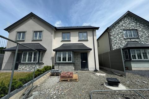 3 bedroom semi-detached house for sale, Penrhiwllan, Llandysul, SA44