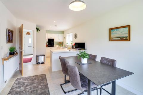 7 Granite Close, South Molton, EX36 3FD