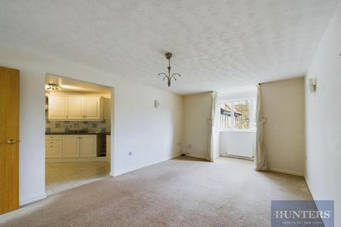 2 bedroom apartment for sale, Chapman Way, Cheltenham
