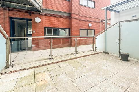 3 bedroom flat for sale, Airpoint, Skypark Road, Bristol, BS3