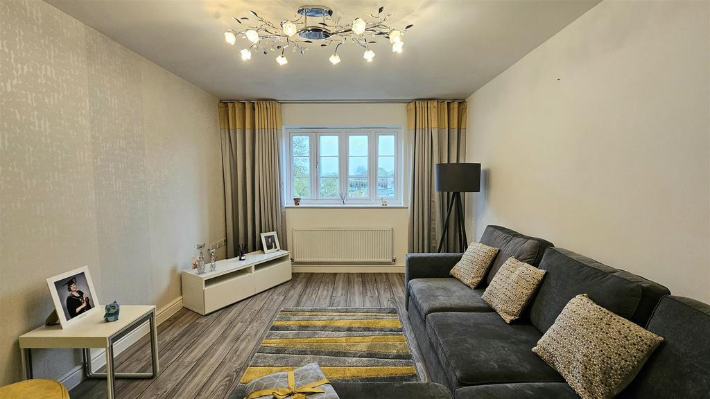 Open Plan Kitchen/Diner and Lounge