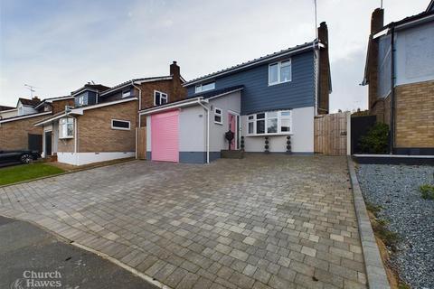 4 bedroom detached house for sale, Foster Road, Great Totham