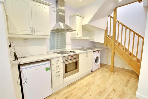 2 bedroom property to rent, Cow & Hare Passage, St. Ives