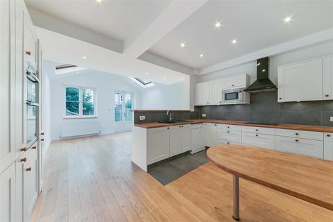 20 Mina Road, London, SW19 3AU