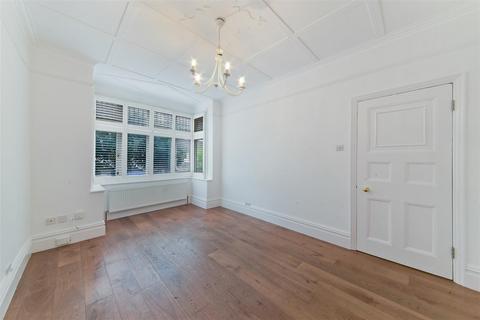 20 Mina Road, London, SW19 3AU
