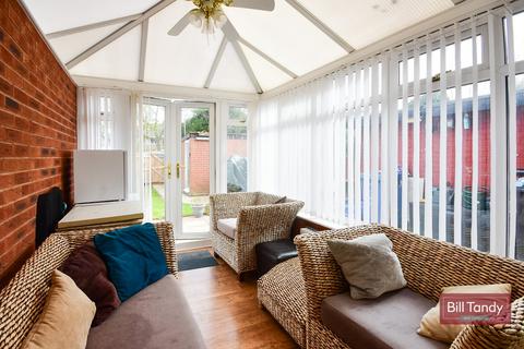 3 Bower Close, Lichfield, WS13 6AZ