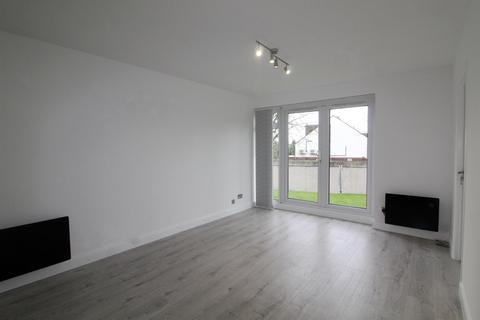 2 bedroom apartment for sale, Warwick Road, Barnet EN5