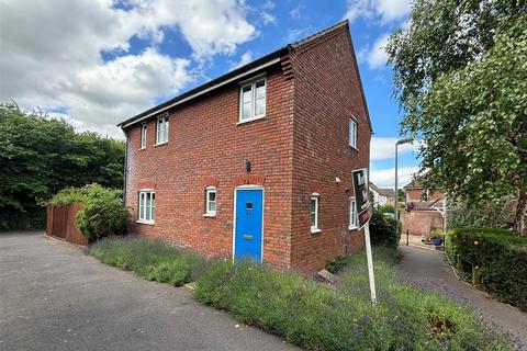 3 bedroom detached house for sale, Field Close, Sturminster Newton