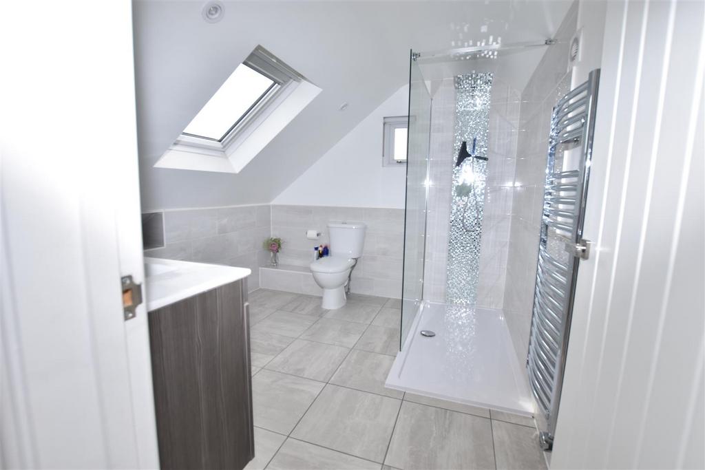 Ensuite Bathroom