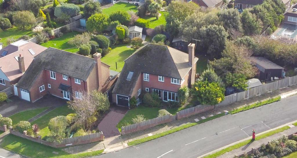 Beaulieu Road, BexhillOnSea 5 bed detached house for sale £775,000