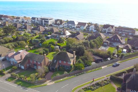 1 Beaulieu Road, Bexhill-on-sea, TN39 3AD