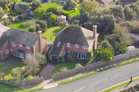 1 Beaulieu Road, Bexhill-on-sea, TN39 3AD
